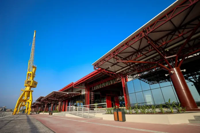 20251024174311-GC00071906-F00269953