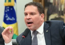 Moraes pede aos Estados Unidos extradição de Ramagem